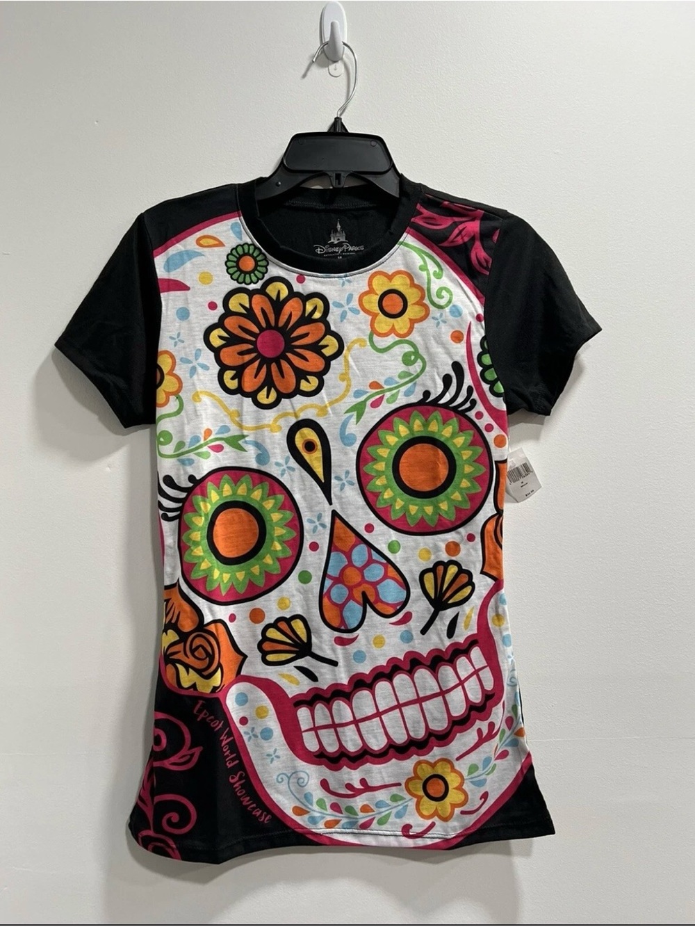 Disney Parks Black Tee with Multicolor Accents Medium Día de los Muertos